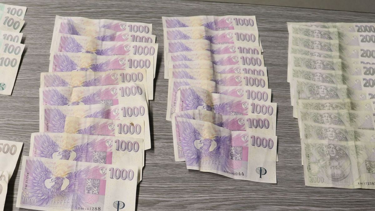 Správce farnosti na Chebsku uvěřil podvodníkům, poslal jim skoro dva miliony